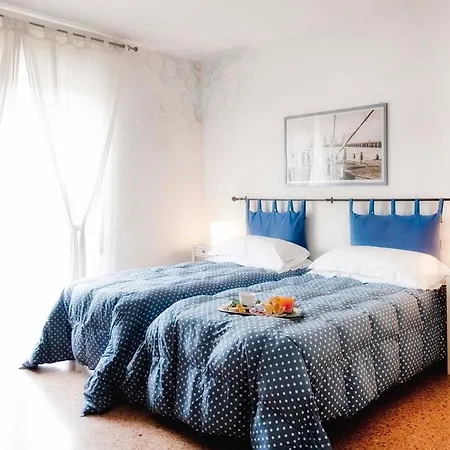 A Due Passi 4* Forte dei Marmi