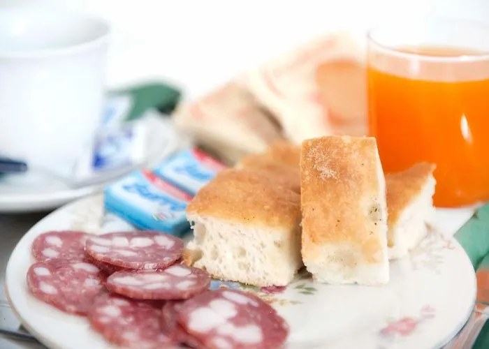 A Due Passi Forte dei Marmi